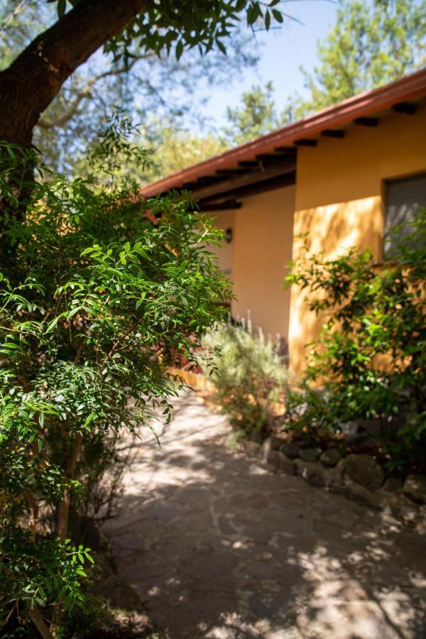 Agriturismo Santa Lucia Tratalias Exterior foto